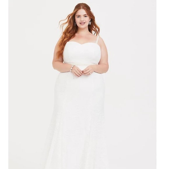 torrid Dresses & Skirts - NWT's--Torrid...Stunning Wedding Mermaid Dress!
